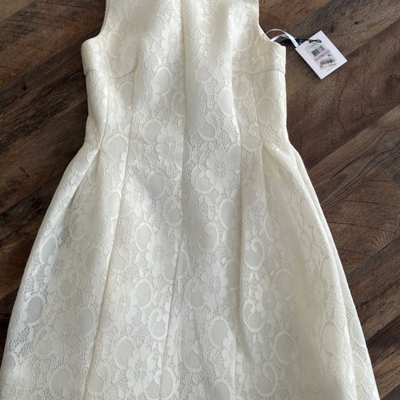 CK wedding dress - Picture 2 of 4